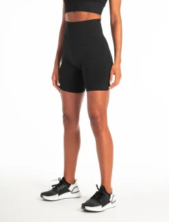 ADAPT Seamless Shorts Blackout