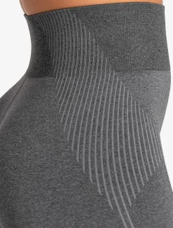 ADAPT 2.0 Seamless Shorts Charcoal