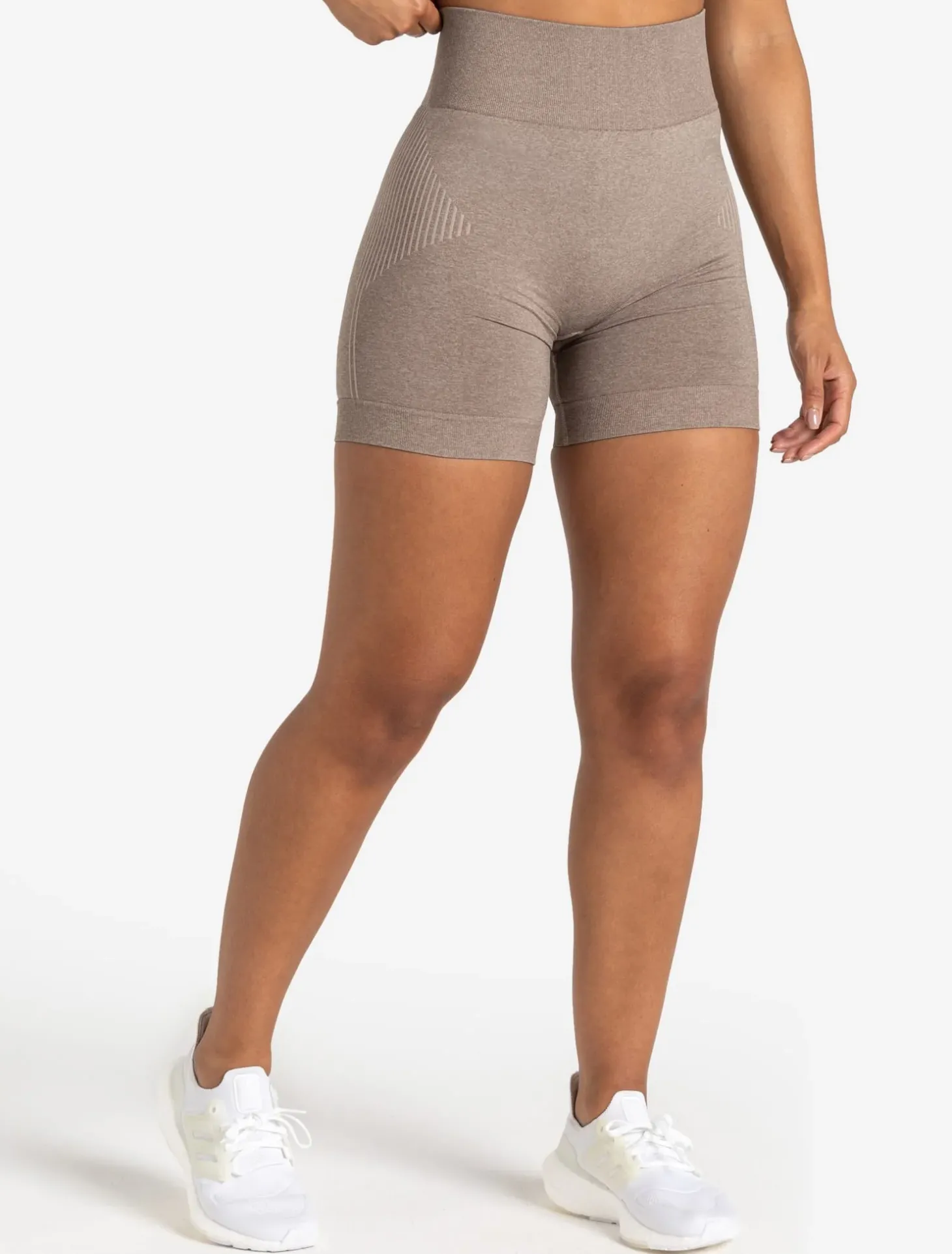 ADAPT 2.0 Seamless Shorts Fawn