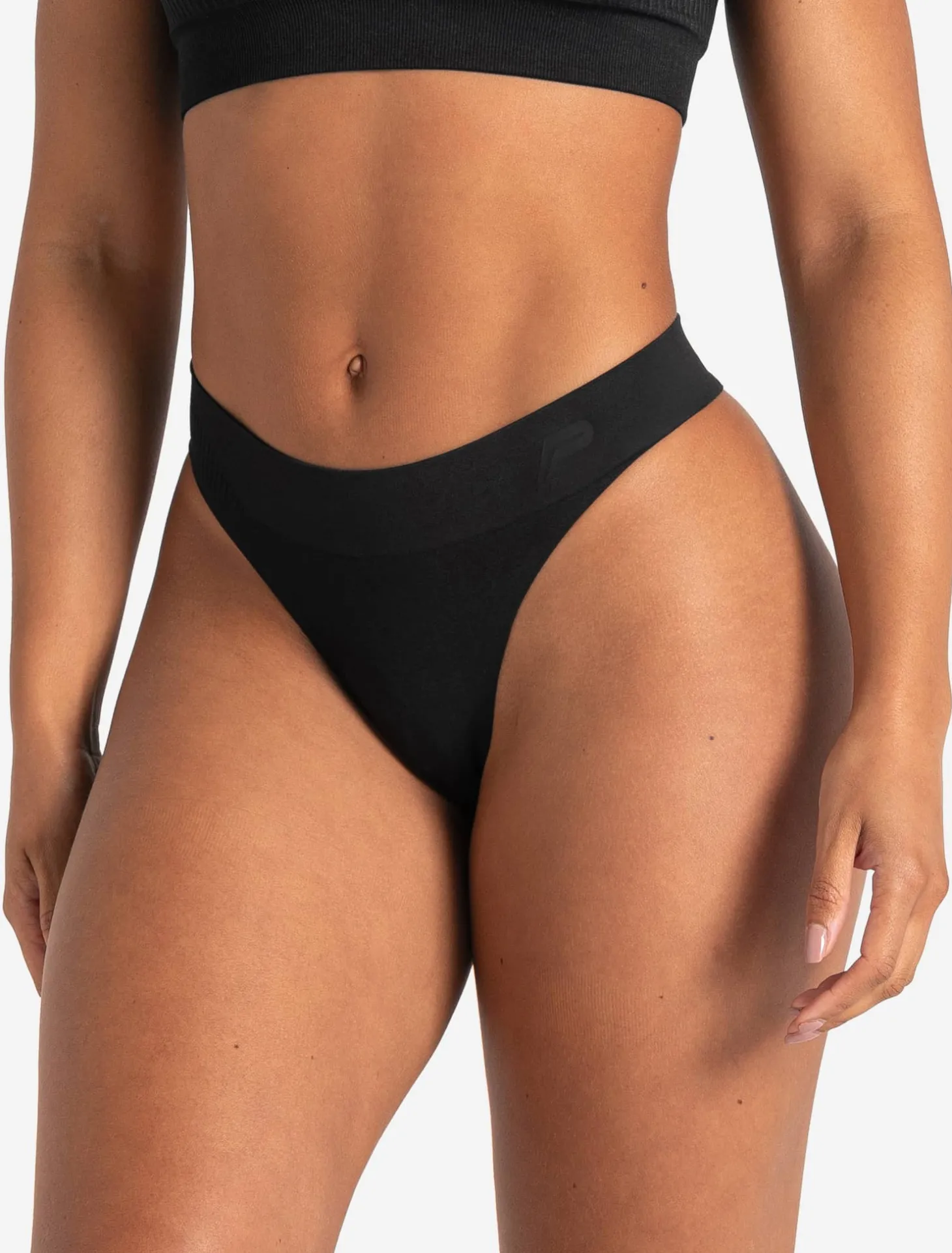ADAPT 2.0 Seamless Thong Blackout