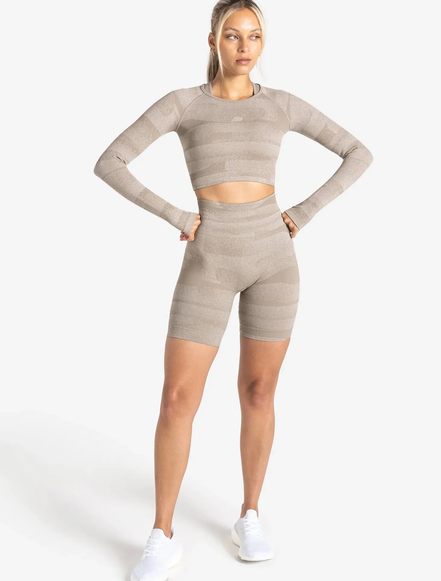 Boost Seamless Shorts Neutral