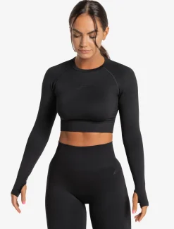 Core Seamless Long Sleeve Crop Top Blackout