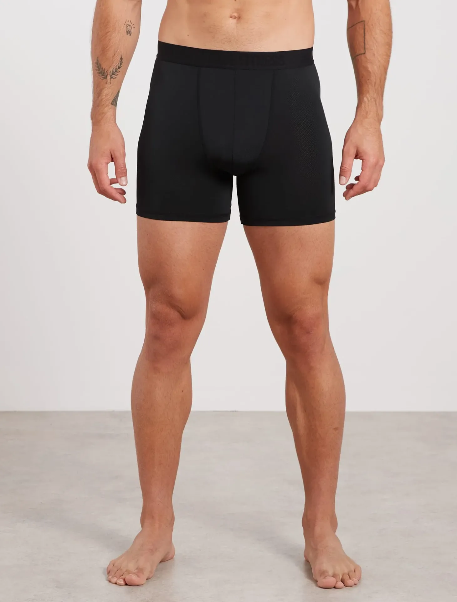 Everyday Boxers Black (Mid Length)