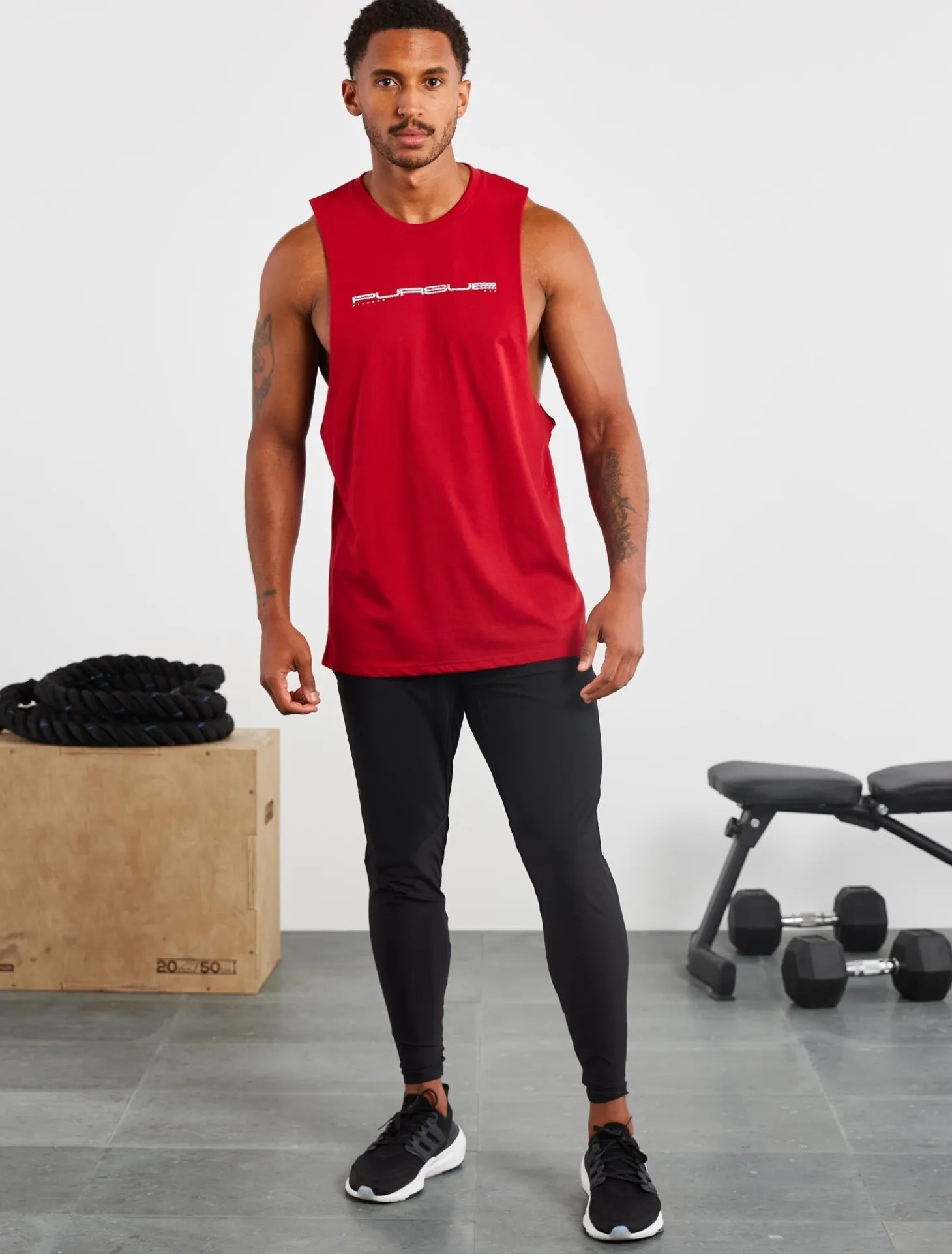 Graphic Drop Arm Tank Maroon