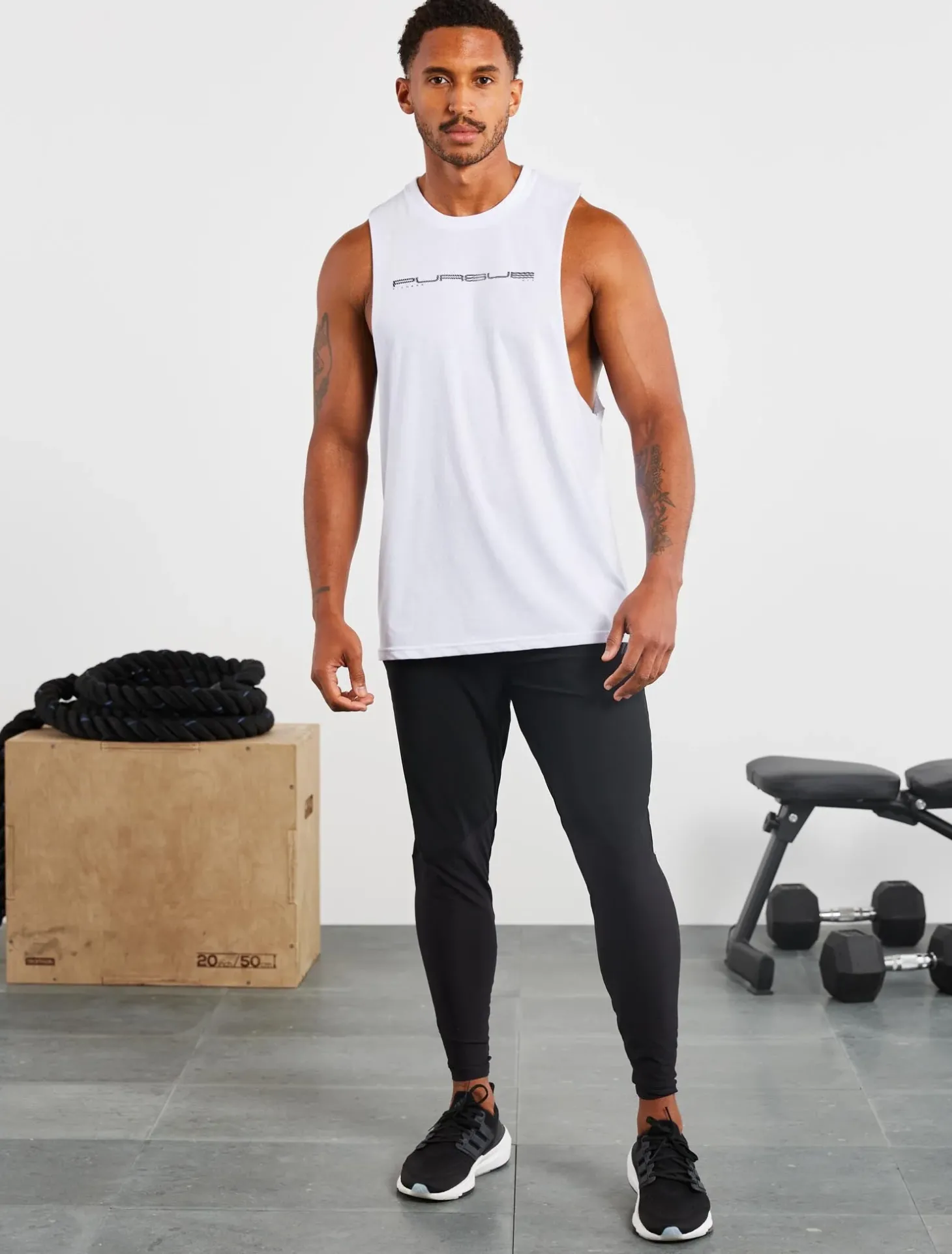 Graphic Drop Arm Tank White