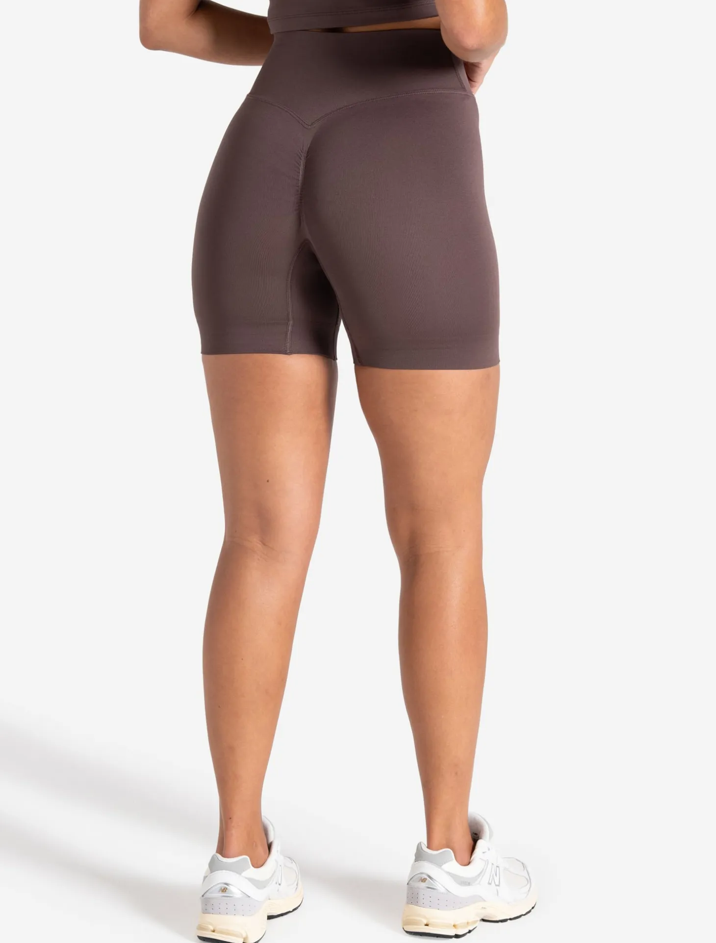 Sculpt Seamless Scrunch Shorts Mocha