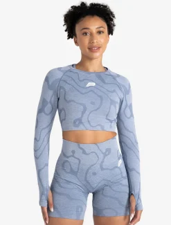 Sustainable Seamless Long Sleeve Crop Top Blue