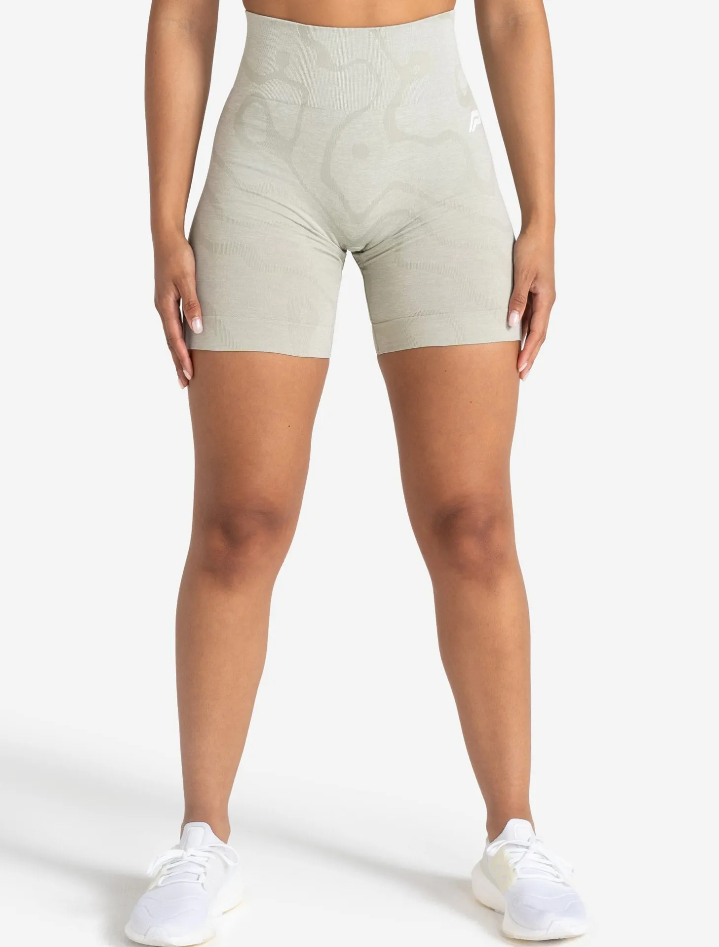 Sustainable Seamless Shorts Sage Green