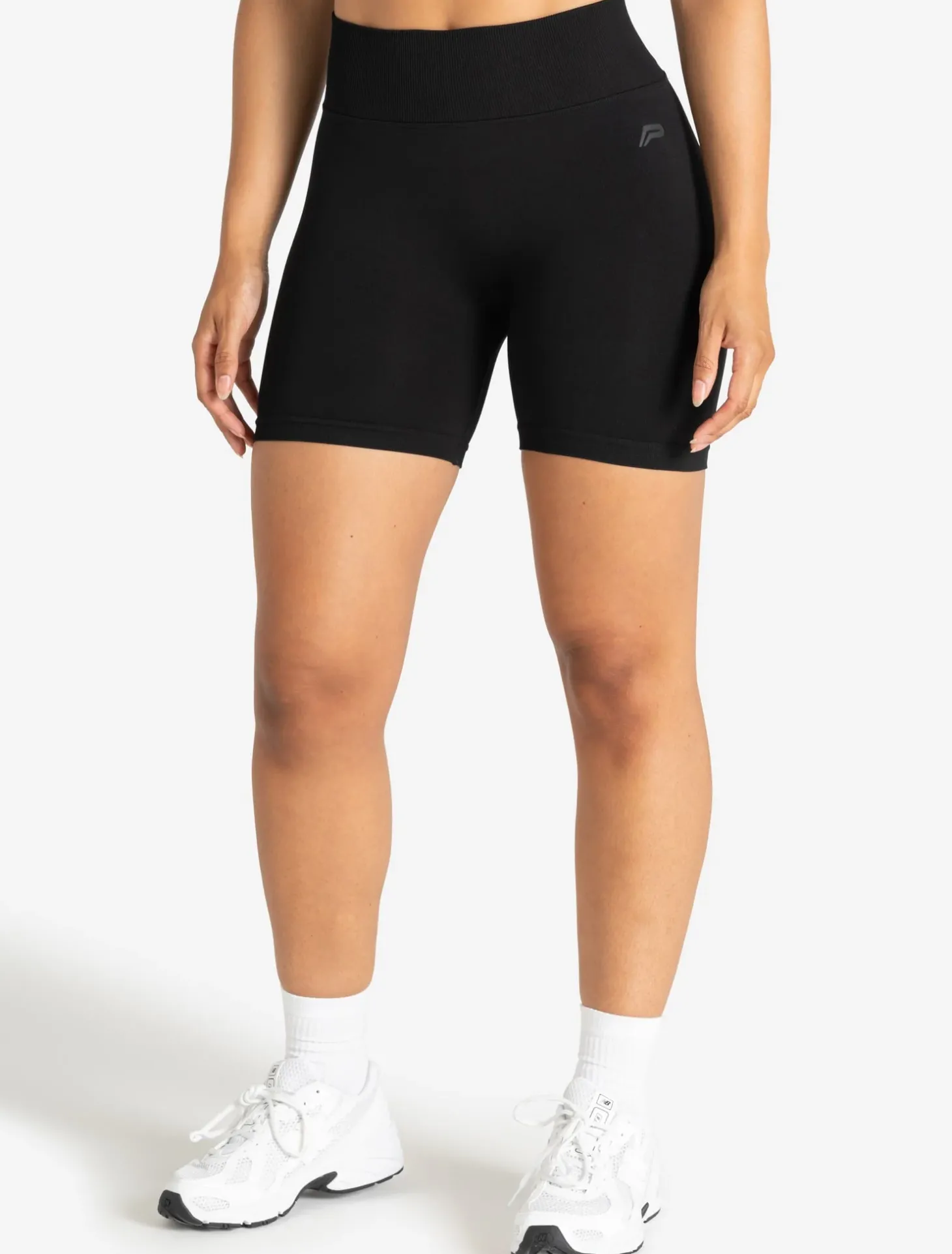 Training Seamless Scrunch Shorts Black