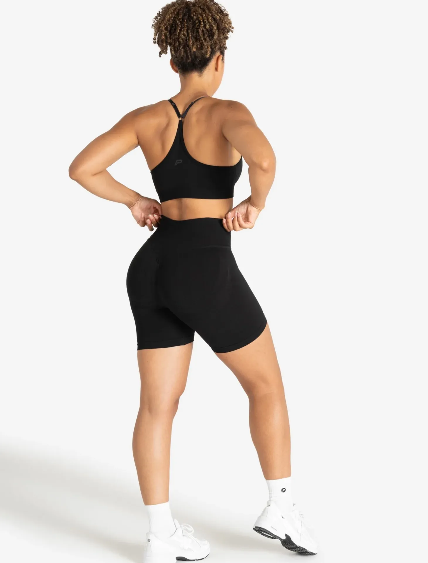 Training Seamless Scrunch Shorts Black